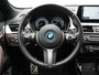 BMW X1 xDrive25e M Sport PHEV 221pk Dealer O.H. | Trekhaak Afn. | Panodak | Head Up | Adaptive Cruise | Camera | Lederen Sportstoelen Memory & Verwarmd | Keyless | Sfeerverlichting | Navigatie | DAB | Plug In Hybrid |
