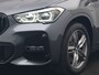 BMW X1 xDrive25e M Sport PHEV 221pk Dealer O.H. | Trekhaak Afn. | Panodak | Head Up | Adaptive Cruise | Camera | Lederen Sportstoelen Memory & Verwarmd | Keyless | Sfeerverlichting | Navigatie | DAB | Plug In Hybrid |