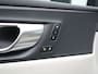 Volvo XC60 T6 AWD Plus Bright LONG RANGE PHEV 350pk Dealer O.H. | Panodak | Adaptive Cruise | Camera | Lederen Sportstoelen Memory & Verwarmd | Blis | Keyless | Apple Carplay | Stuur Verwarmd | Google Assistent | Plug In Hybrid |