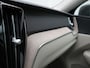 Volvo XC60 T6 AWD Plus Bright LONG RANGE PHEV 350pk Dealer O.H. | Panodak | Adaptive Cruise | Camera | Lederen Sportstoelen Memory & Verwarmd | Blis | Keyless | Apple Carplay | Stuur Verwarmd | Google Assistent | Plug In Hybrid |