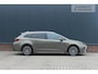 Toyota Corolla Touring Sports 1.8 Hybrid Executive I HUD I Parkeersensor V+A I NL-auto