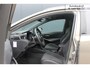 Toyota Corolla Touring Sports 1.8 Hybrid Executive I HUD I Parkeersensor V+A I NL-auto