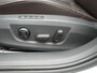 Skoda Superb Combi 1.4 TSI iV Laurin & Klement PHEV 218pk Dealer O.H. | Trekhaak Af Fabriek | Panodak | Adaptive Cruise | Camera | Lederen Comfortstoelen Memory & Ventilatie | Sfeerverlichting | Stoelen & Stuur Verwarmd | Keyless | Blis | Crystal LED | Plug In Hybrid |