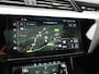 Audi Q8 Sportback e-tron 55 quattro 2x S Line 114 kWh 408pk Dealer O.H. | Luchtvering | Panodak | Head Up | 360 Camera | Matrix LED | Alcantara Sportstoelen Memory & Verwarmd | Keyless | Sfeerverlichting | Apple Carplay | Navigatie | DAB |