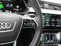 Audi Q8 Sportback e-tron 55 quattro 2x S Line 114 kWh 408pk Dealer O.H. | Luchtvering | Panodak | Head Up | 360 Camera | Matrix LED | Alcantara Sportstoelen Memory & Verwarmd | Keyless | Sfeerverlichting | Apple Carplay | Navigatie | DAB |