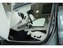 Volvo XC60 T8 Plug-in hybrid AWD Ultra Dark | Luchtvering | Nappa Lederen Bekleding | Stoel Massage | Stoelventilatie | Semi-Electrische Wegklapbare Trekhaak | 360° Parkeercamera | Parkeersensoren voor + achter | Parkeerverwarming |