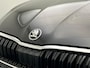 Skoda Octavia Combi Business Edition Plus 1.5 eTSI 115pk DSG Automaat Adaptive cruise control, Navigatie, Achteruitrijcamera, Stoelverwarming, LED koplampen, Parkeersensoren