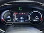 Kia Niro EV e-Niro ExecutiveLine 64kWh SOH 100% Warmtepomp Panoramadak Adap.Cruise Stoelkoeling+Verwarming JBL®-Audio Leder Elek.Stoelen+Memory Camera Apple Carplay Android Auto Navi Stuur+Achterbankverwarming Blind Spot VESS Lane Assist Lmv Privacy Glas Led Pdc DAB Dealeronderhouden