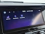 Kia Niro EV e-Niro ExecutiveLine 64kWh SOH 100% Warmtepomp Panoramadak Adap.Cruise Stoelkoeling+Verwarming JBL®-Audio Leder Elek.Stoelen+Memory Camera Apple Carplay Android Auto Navi Stuur+Achterbankverwarming Blind Spot VESS Lane Assist Lmv Privacy Glas Led Pdc DAB Dealeronderhouden
