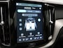 Volvo XC60 T6 AWD R-Design LONG RANGE PHEV 350pk Dealer O.H. | Trekhaak Af Fabriek | Panodak | Adaptive Cruise | Camera | Harman / Kardon | Lederen Sportstoelen Memory & Verwarmd | Keyless | Stuur Verwarmd | Apple Carplay | Google Assistent | DAB | Plug In Hybrid |