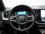 Volvo XC60 T6 AWD R-Design LONG RANGE PHEV 350pk Dealer O.H. | Trekhaak Af Fabriek | Panodak | Adaptive Cruise | Camera | Harman / Kardon | Lederen Sportstoelen Memory & Verwarmd | Keyless | Stuur Verwarmd | Apple Carplay | Google Assistent | DAB | Plug In Hybrid |