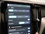 Volvo XC60 T6 AWD R-Design LONG RANGE PHEV 350pk Dealer O.H. | Trekhaak Af Fabriek | Panodak | Adaptive Cruise | Camera | Harman / Kardon | Lederen Sportstoelen Memory & Verwarmd | Keyless | Stuur Verwarmd | Apple Carplay | Google Assistent | DAB | Plug In Hybrid |