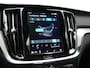 Volvo V60 T6 AWD Plus Dark LONG RANGE PHEV 350pk Dealer O.H. | Trekhaak Af Fabriek | Camera | Sportstoelen Memory & Verwarmd | Stuur Verwarmd | Apple Carplay | Keyless | DAB | Cruise Control | Plug In Hybrid |