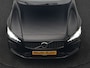 Volvo V60 T6 AWD Plus Dark LONG RANGE PHEV 350pk Dealer O.H. | Trekhaak Af Fabriek | Camera | Sportstoelen Memory & Verwarmd | Stuur Verwarmd | Apple Carplay | Keyless | DAB | Cruise Control | Plug In Hybrid |