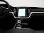Volvo V60 T6 AWD Plus Dark LONG RANGE PHEV 350pk Dealer O.H. | Trekhaak Af Fabriek | Camera | Sportstoelen Memory & Verwarmd | Stuur Verwarmd | Apple Carplay | Keyless | DAB | Cruise Control | Plug In Hybrid |