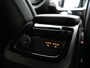 Volvo V60 T6 AWD Plus Dark LONG RANGE PHEV 350pk Dealer O.H. | Trekhaak Af Fabriek | Camera | Sportstoelen Memory & Verwarmd | Stuur Verwarmd | Apple Carplay | Keyless | DAB | Cruise Control | Plug In Hybrid |