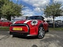 MINI Cooper Mini 3-Deurs (f56) 1.5 136pk Aut6 Classic Sportst. Driving ass. Clima Multi Media Groot Xenon Harman Kardon