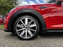 MINI Cooper Mini 3-Deurs (f56) 1.5 136pk Aut6 Classic Sportst. Driving ass. Clima Multi Media Groot Xenon Harman Kardon