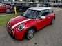 MINI Cooper Mini 3-Deurs (f56) 1.5 136pk Aut6 Classic Sportst. Driving ass. Clima Multi Media Groot Xenon Harman Kardon