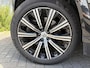 Volvo XC90 2.0 T8 Recharge AWD Inscription Exclusive | Plug-in Hybrid (PHEV) | 360 Graden Camera | Head-up Display | Luchtvering | Panoramadak | Nappaleder | Stoelmassage | Stoelventilatie | Stoelverhoger | Keyless Entry | Elektrische Achterklep | Navigatie | Apple Carplay | Android Auto