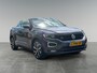 Volkswagen T-Roc Cabrio 1.5 150pk TSI R-Line Navigatie 'Discover Media' | Achteruitrijcamera (Rear View) | 	Koplampverlichting LED Matrix (IQ.Light)