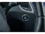 Ford S-Max Hybrid Titanium | Automaat | Camera | AGR-stoel | Privacy-glass | Winter-pack | Adaptieve cruise | dodehoek detectie