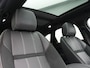 Land Rover Range Rover Velar P400e PHEV 400pk | Panodak | Adaptive Cruise | Camera | Meridian Audio | Lederen Sportstoelen Memory | Apple Carplay | Blis | Keyless | Navigatie | DAB | 20"L.M | Plug In Hybrid |