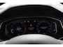 Volkswagen T-Roc 1.5 TSI 150pk DSG R-Line United Navigatie Climate Control Digitale Cockpit Full Led DAB Trekhaak Lichtmetalen Velgen 19"