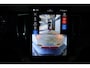 Volvo XC90 T8 Plug-in hybrid AWD Ultra Dark | Luchtvering | Panoramadak | Trekhaak | Premium audio by Bowers&Wilkins | Verwarmbare voorstoelen met massagefunctie |