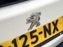 Peugeot e-2008 EV 136pk Allure Pack 50 kWh Automaat | ACCU 94% | 1ste Eigenaar | Apple Carplay/Android Auto | Camera | Climate Control | Cruise Control | 17"LMV | LED |