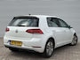 Volkswagen E-Golf e-Golf | SOH 91% | Nieuw Binnen | Navigatie | Stoelverwarming | APK 07-12-2026