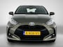 Toyota Yaris 1.5 Hybrid Dynamic | Dealer Onderhouden | Trekhaak Afneembaar | Navigatie | Apple CarPlay/Android Auto | Climate Control | Cruise Control Adaptive | Achteruitrijcamera |