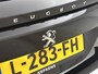 Peugeot e-2008 EV Allure Pack 50 kWh | Apple Carplay/Android Auto | ACCU 91% | Camera | Climate Control | Cruise Control | 17"LMV | LED |