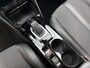Peugeot e-2008 EV Allure Pack 50 kWh | Apple Carplay/Android Auto | ACCU 91% | Camera | Climate Control | Cruise Control | 17"LMV | LED |