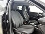 Peugeot e-2008 EV Allure Pack 50 kWh | Apple Carplay/Android Auto | ACCU 91% | Camera | Climate Control | Cruise Control | 17"LMV | LED |