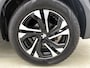 Peugeot e-2008 EV Allure Pack 50 kWh | Apple Carplay/Android Auto | ACCU 91% | Camera | Climate Control | Cruise Control | 17"LMV | LED |