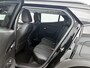 Peugeot e-2008 EV Allure Pack 50 kWh | Apple Carplay/Android Auto | ACCU 91% | Camera | Climate Control | Cruise Control | 17"LMV | LED |