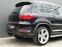 Volkswagen Tiguan 1.4 TSI R-Line Edition * 19 INCH * TREKHAAK * GOED ONDERH. !!