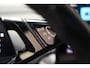 Volkswagen ID.5 Pro Style 77 kWh [ Warmtepomp 360°-camera Stoel-en stuurverwarming ]