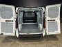 Ford Transit Custom 2.0 TDCI 105pk L2H1 Euro6 Airco | Camera | Apple Carplay | Cruisecontrol | LED | Stoelverwarming Verwamde voorruit, Android Auto, Parkeersensoren, Bijrijdersbank, 2800kg trekvermogen