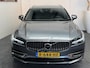 Volvo V90 2.0 T8 AWD INSCRIPTION AUTOMAAT NIEUWSTAAT ! LEDER NAVIGATIE ADAPTIVE CRUISE CONTROL STOEL EN STUURVERWARMING RIJSTROOKSESNOREN DODEHOEKSENSOREN ZEER MOOI !!