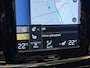 Volvo V90 2.0 T8 AWD INSCRIPTION AUTOMAAT NIEUWSTAAT ! LEDER NAVIGATIE ADAPTIVE CRUISE CONTROL STOEL EN STUURVERWARMING RIJSTROOKSESNOREN DODEHOEKSENSOREN ZEER MOOI !!