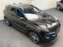 Lynk & Co 01 1.5 2023 FACELIFT ZWARTE HEMEL 360 CAMERA ADAPTIVE CRUISE CONTROL PANORAMA SCHUIF/KANTELDAK APPLE CARPLAY/ANDROID RIJSTROOKSENSOREN ZEER MOOI !!