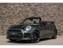 MINI Cooper Cabrio 1.5 Aut. Resolute Edition | Navigatie | Lounge Leder | PDC | 18"LM | Rebel Green
