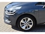 Renault Clio Estate TCe Limited | 1E EIGENAAR | DEALER ONDERH. | TREKHAAK | NAVI | PARKEER SENSOREN ACHTER | CLIMATE CONTROL | CRUISE CONTROL | LMV | PDC |