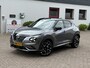 Nissan Juke Hybrid 143pk N-Design/ Apple Carplay/ Camera achter/ DAB/ Keyless entry/ Zwart dak/ Stoel + stuur verwarming/ 1 Eigenaar/ Origineel NL/ NAP