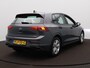 Volkswagen Golf 1.0 eTSI Life Business / ACC / Camera / Navi / Clima / Dodehoeksensoren /