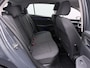 Volkswagen Golf 1.0 eTSI Life Business / ACC / Camera / Navi / Clima / Dodehoeksensoren /