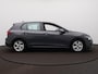 Volkswagen Golf 1.0 eTSI Life Business / ACC / Camera / Navi / Clima / Dodehoeksensoren /