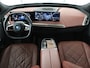 BMW iX xDrive50 M Sport High Executive 112 kWh SOH 96,2% | Full Option | Pano | Chrystal Buttons | Soft Close | Harman Kardon | Laser Lights | Achteras sturing | Massage stoelen | 4-Zone Climate Control | Carplay | Head-up